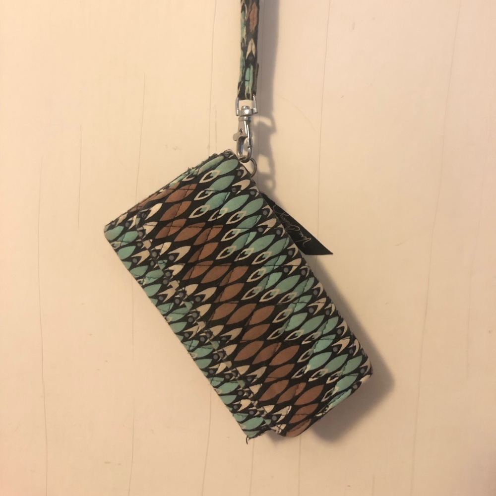 Vera Bradley phone Wristlet